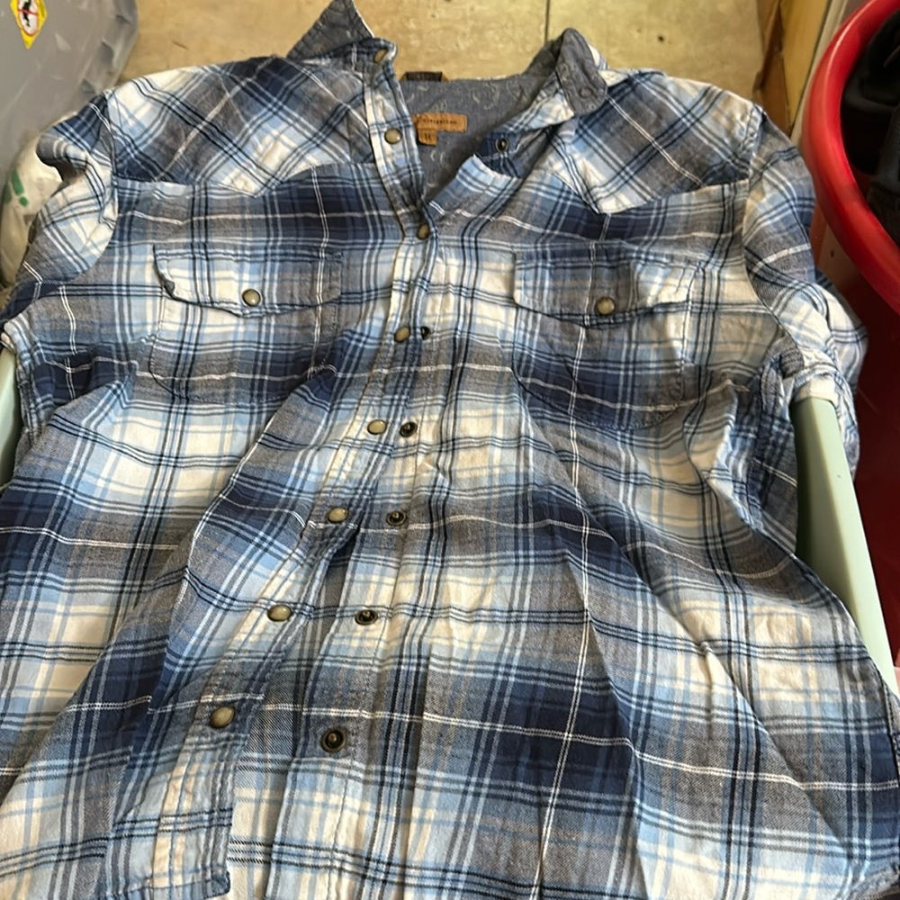 Jachs Girlfriend long sleeve snap up blue plaid top